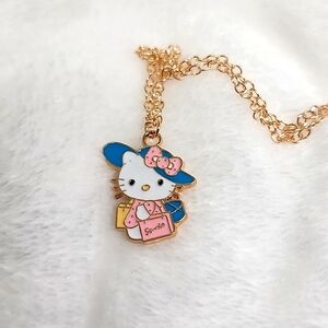 😻 Hello Kitty 😺 Blue hat necklace